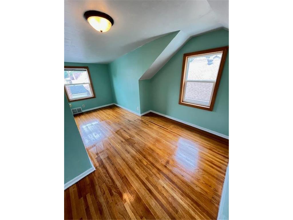 861 Maryland Avenue E Saint Paul MN 55106 7100922 image17