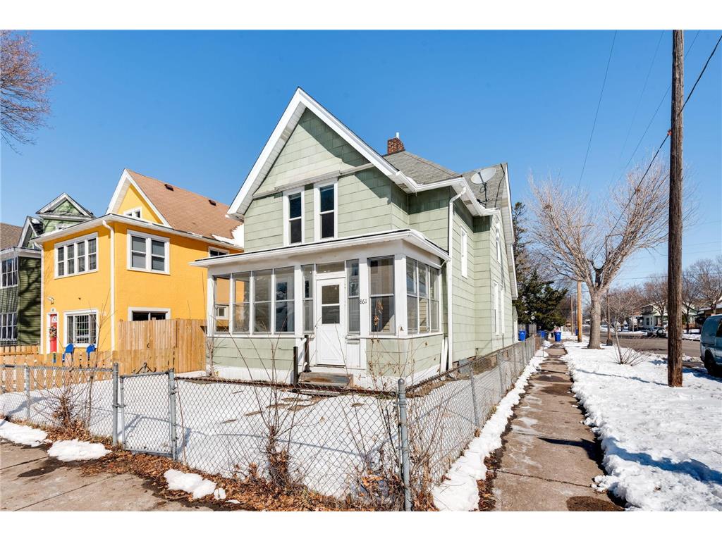 861 Thomas Avenue Saint Paul MN 55104 6521637 image1