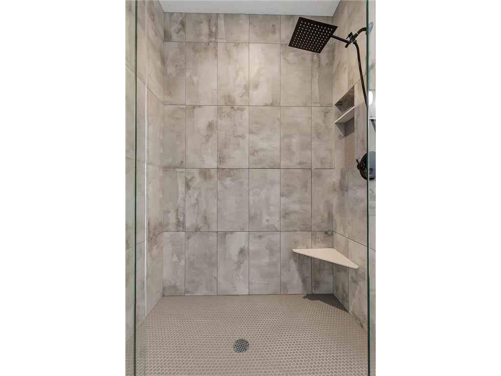 8610 Bluestem Drive Victoria MN 55386 - Carl Krey 7046191 image32