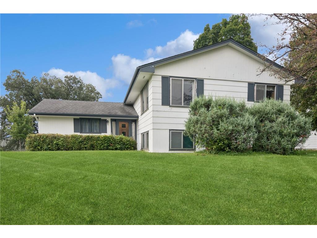 8611 Elm Street Rockford MN 55373 6587772 image1