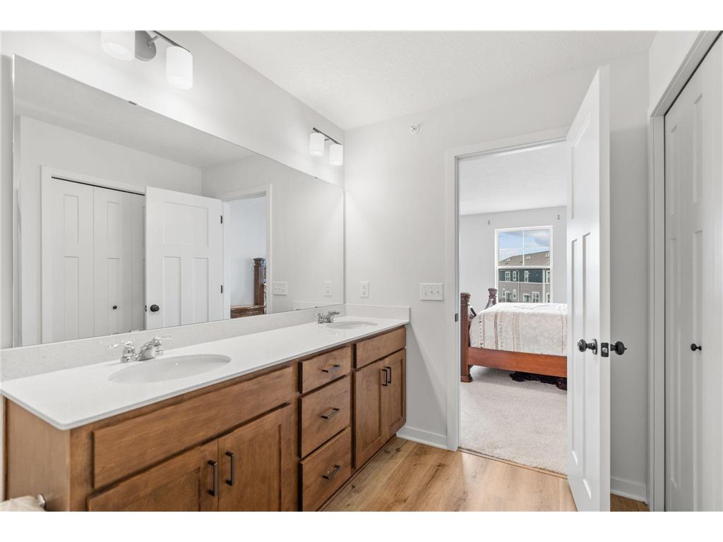 8612 Kenyon Court NE #B Blaine MN 55434 7004312 image32