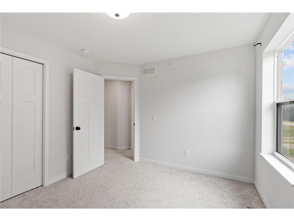 8612 Kenyon Court NE #B Blaine MN 55434 7004312 image37