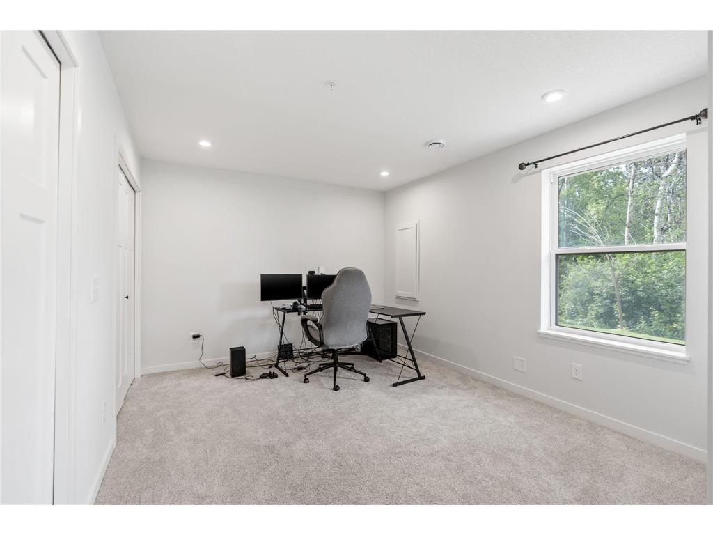 8612 Kenyon Court NE #B Blaine MN 55434 7004312 image42