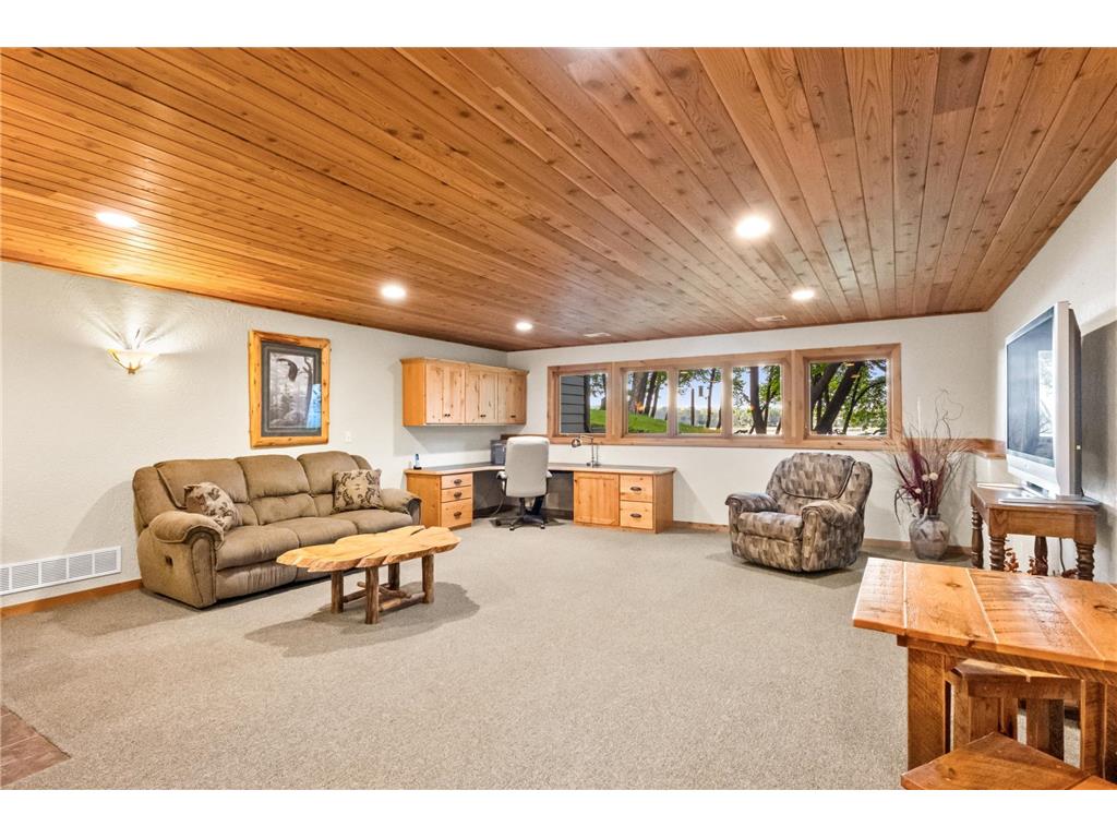 8612 S Union Lake Drive SE Hudson Twp MN 56308 - Union Lake 6778718 image29