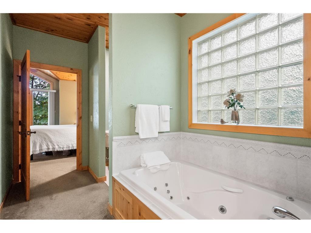 8612 S Union Lake Drive SE Hudson Twp MN 56308 - Union Lake 6778718 image39