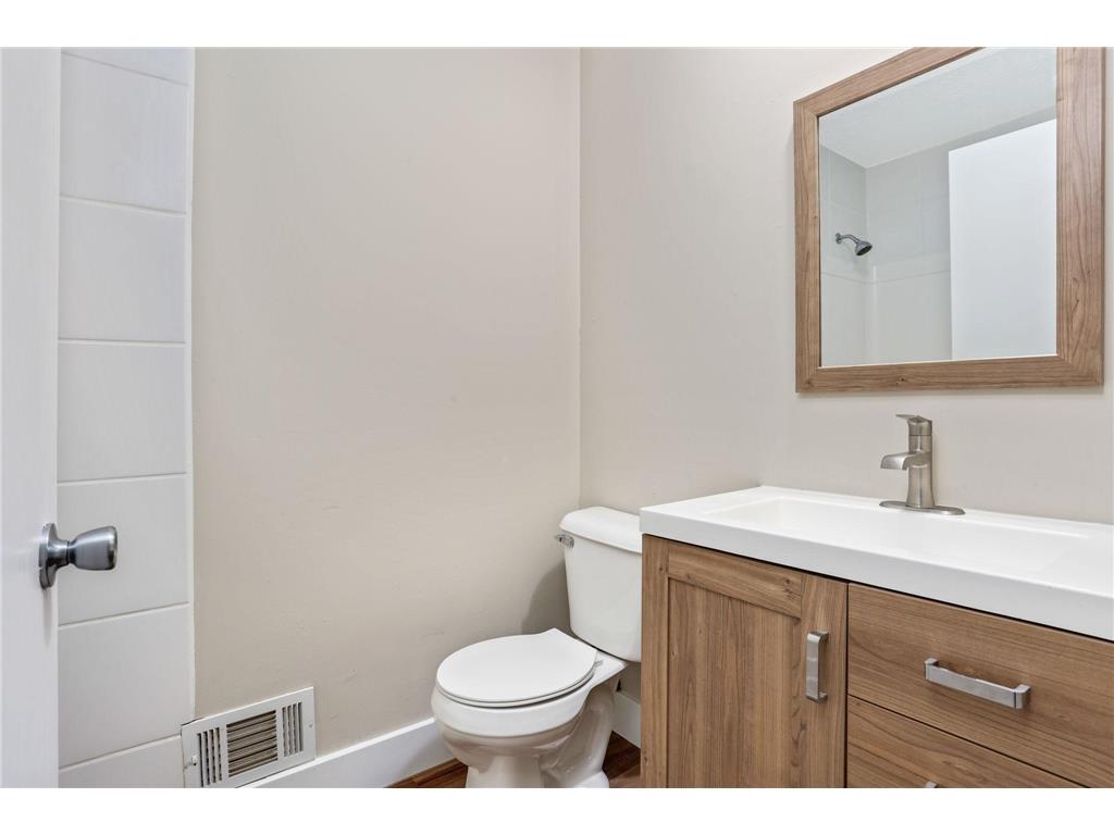8616 Windward Circle Eden Prairie MN 55344 7023587 image18