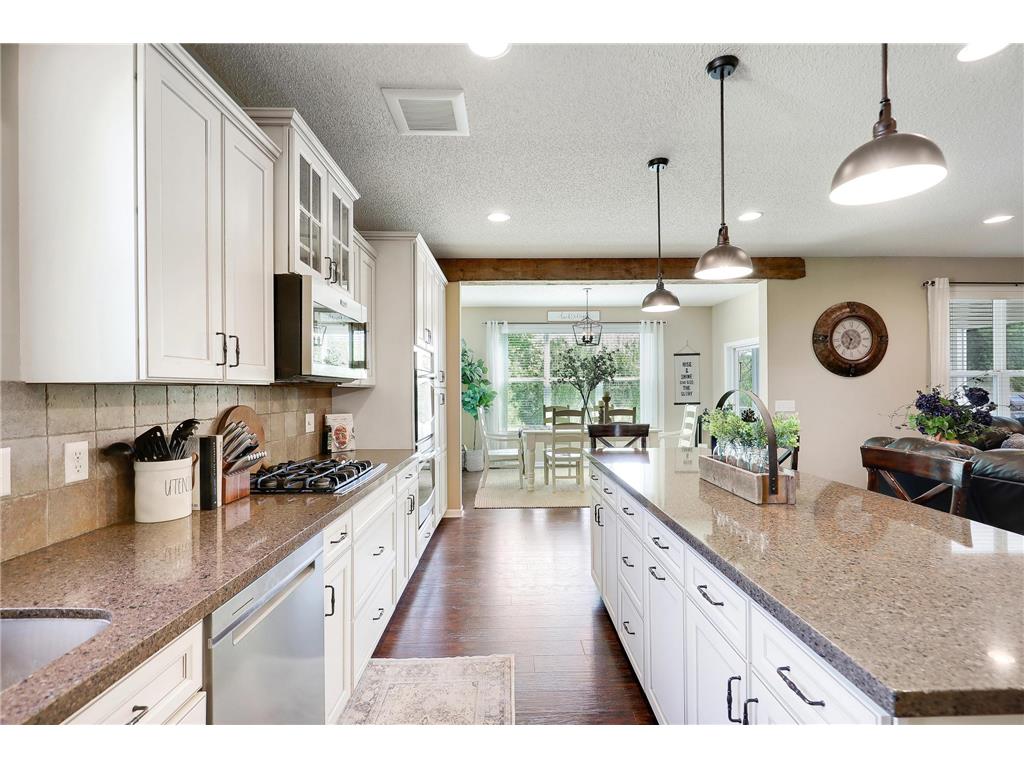 8619 Portage Lane E Shakopee MN 55379 7076071 image20