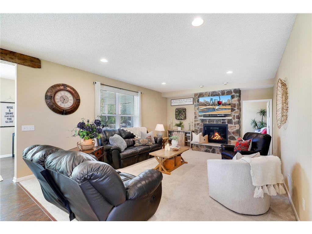 8619 Portage Lane E Shakopee MN 55379 7076071 image25