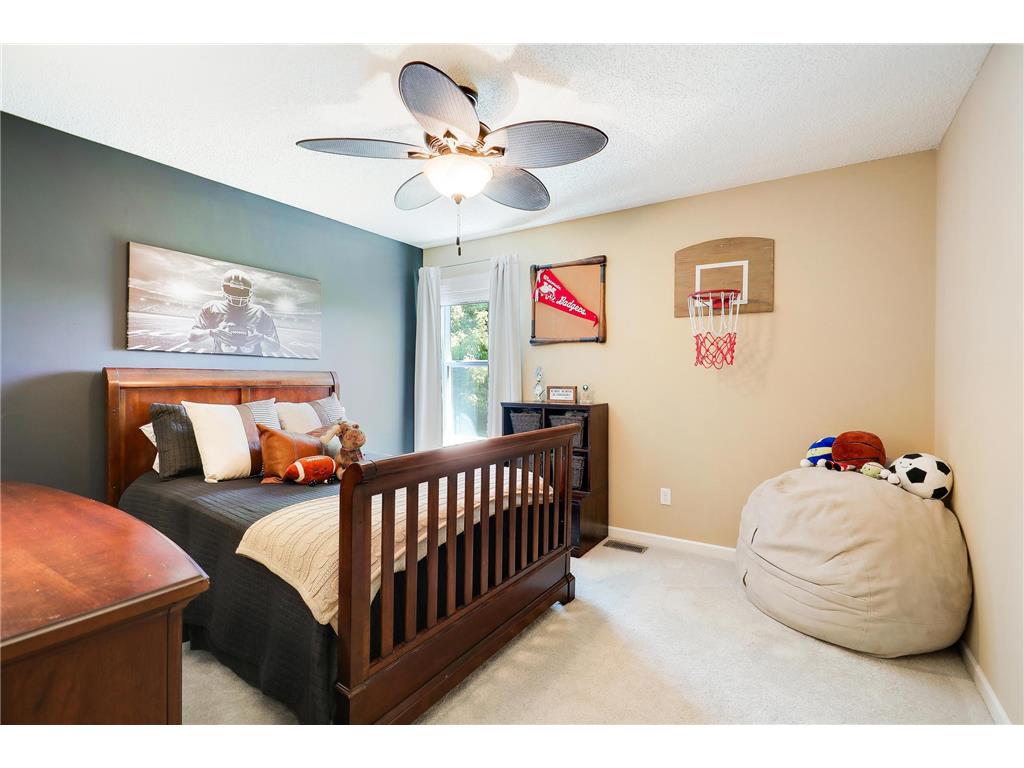 8619 Portage Lane E Shakopee MN 55379 7076071 image48