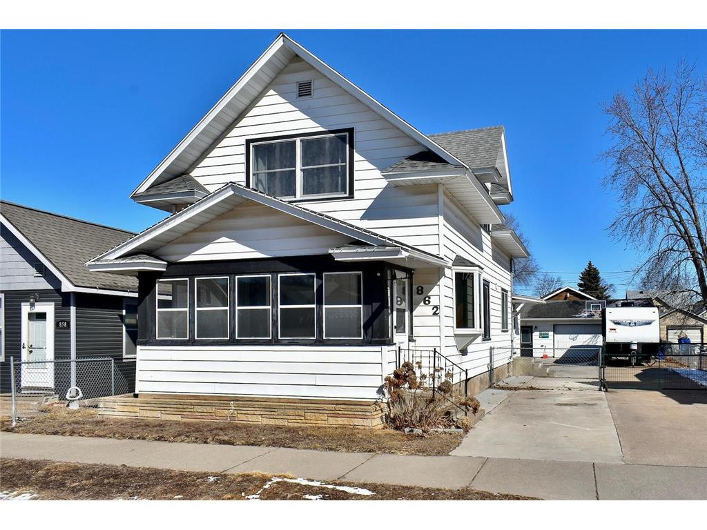 862 E Sanborn Street Winona MN 55987 6681329 image1
