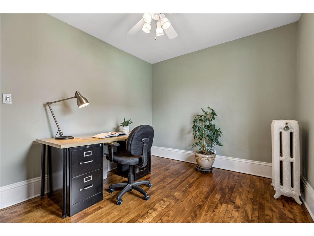 862 Linwood Avenue Saint Paul MN 55105 6806069 image32