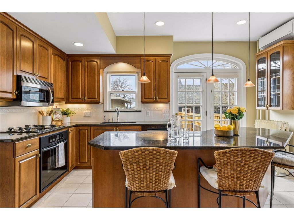 862 Linwood Avenue Saint Paul MN 55105 6806069 image5