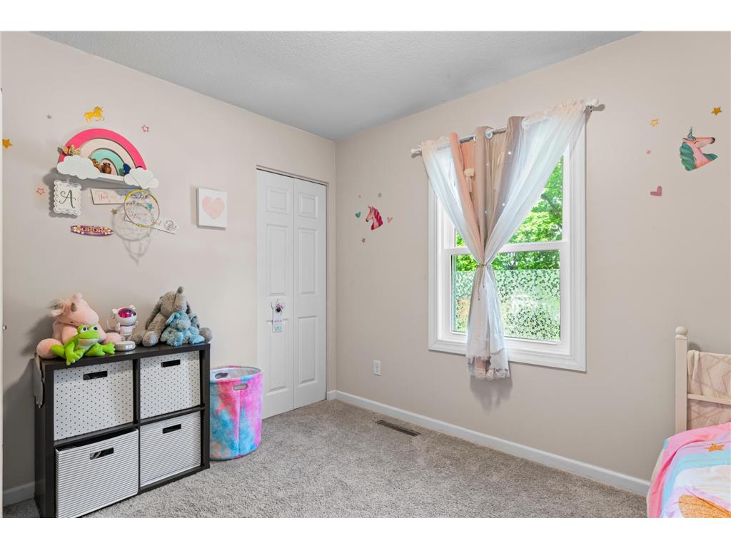 862 W Village Circle SE Rochester MN 55904 7081958 image8