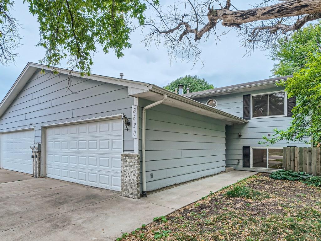 8620 Franlo Road Eden Prairie MN 55344 6429557 image1