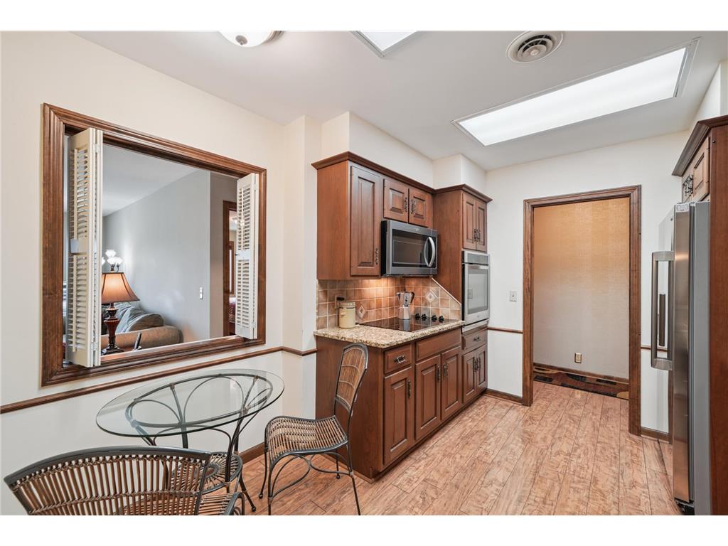 8621 Basswood Road #23 Eden Prairie MN 55344 7021030 image5