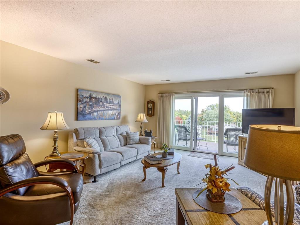 8621 Basswood Road #33 Eden Prairie MN 55344 6684996 image1