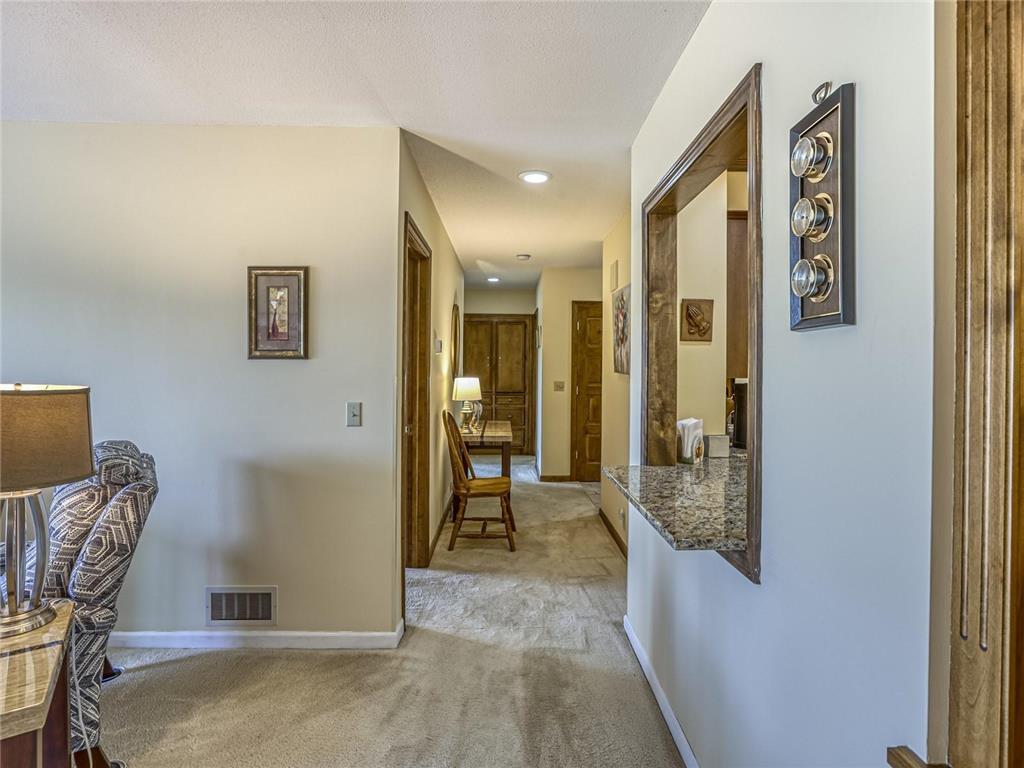 8621 Basswood Road #33 Eden Prairie MN 55344 6684996 image10