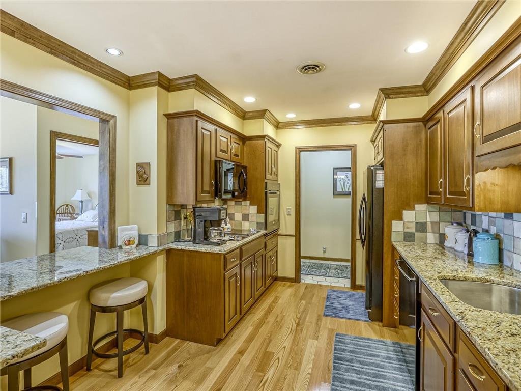 8621 Basswood Road #33 Eden Prairie MN 55344 6684996 image22