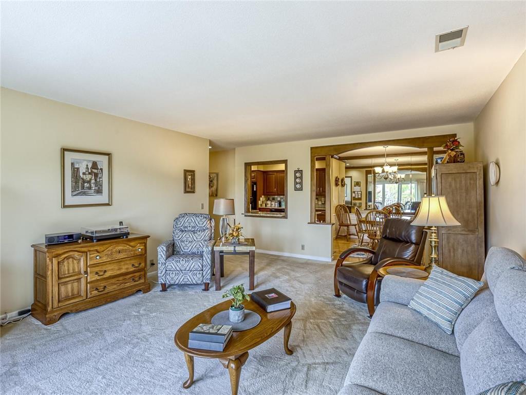 8621 Basswood Road #33 Eden Prairie MN 55344 6684996 image8