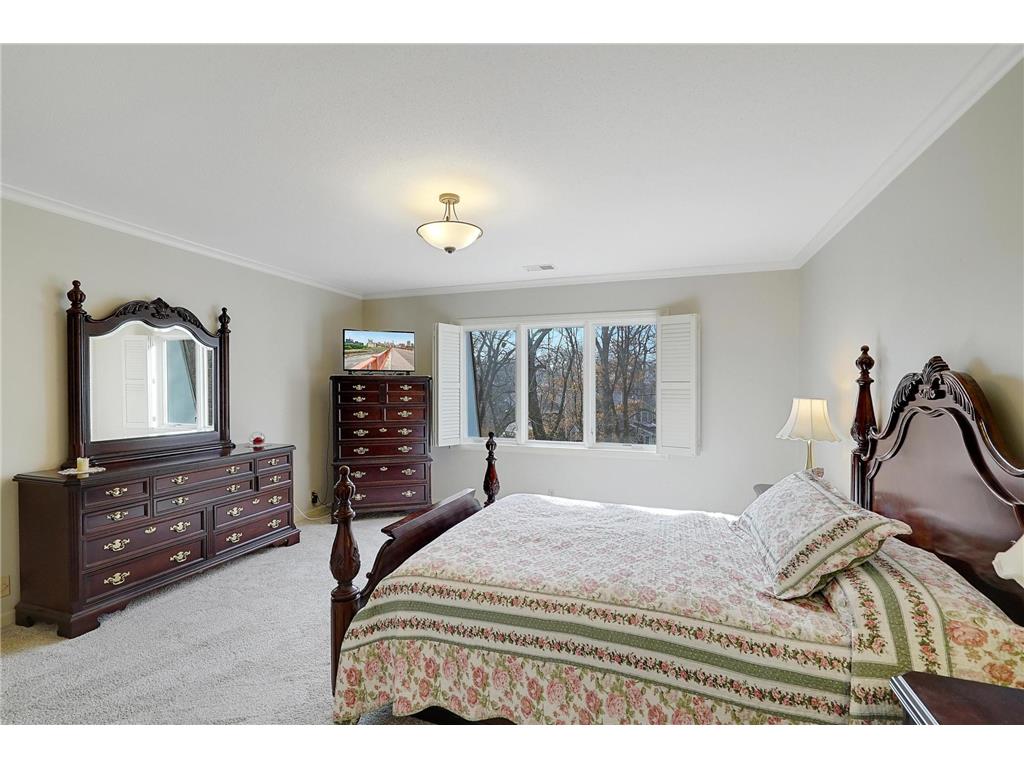 8621 Basswood Road 36, Eden Prairie, MN, 55344 MLS 6484844 Edina