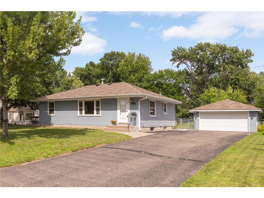 8621 Columbus Avenue S Bloomington MN 55420 6760171 image1