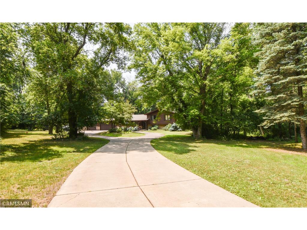 8621 W River Road, Brooklyn Park, MN, 55444 MLS 6401135 Edina Realty