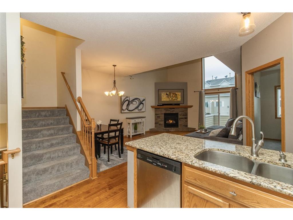 8624 Savanna Oaks Bay #D Woodbury MN 55125 6446467 image1