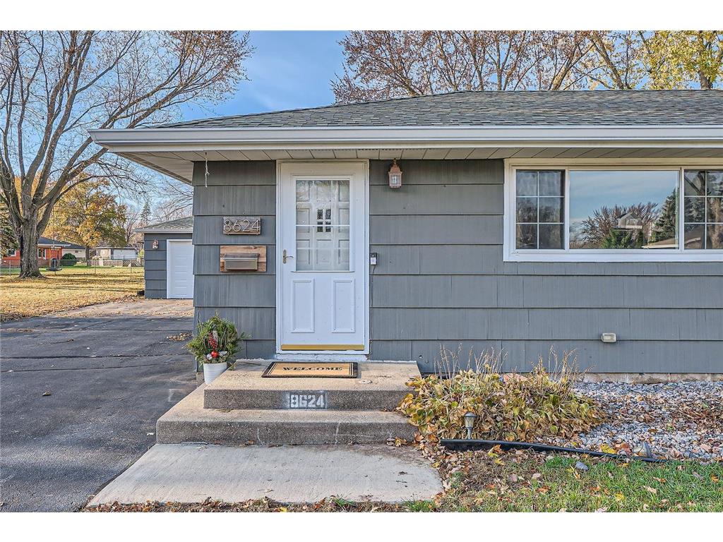 8624 Vincent Avenue S Bloomington MN 55431 6625832 image1
