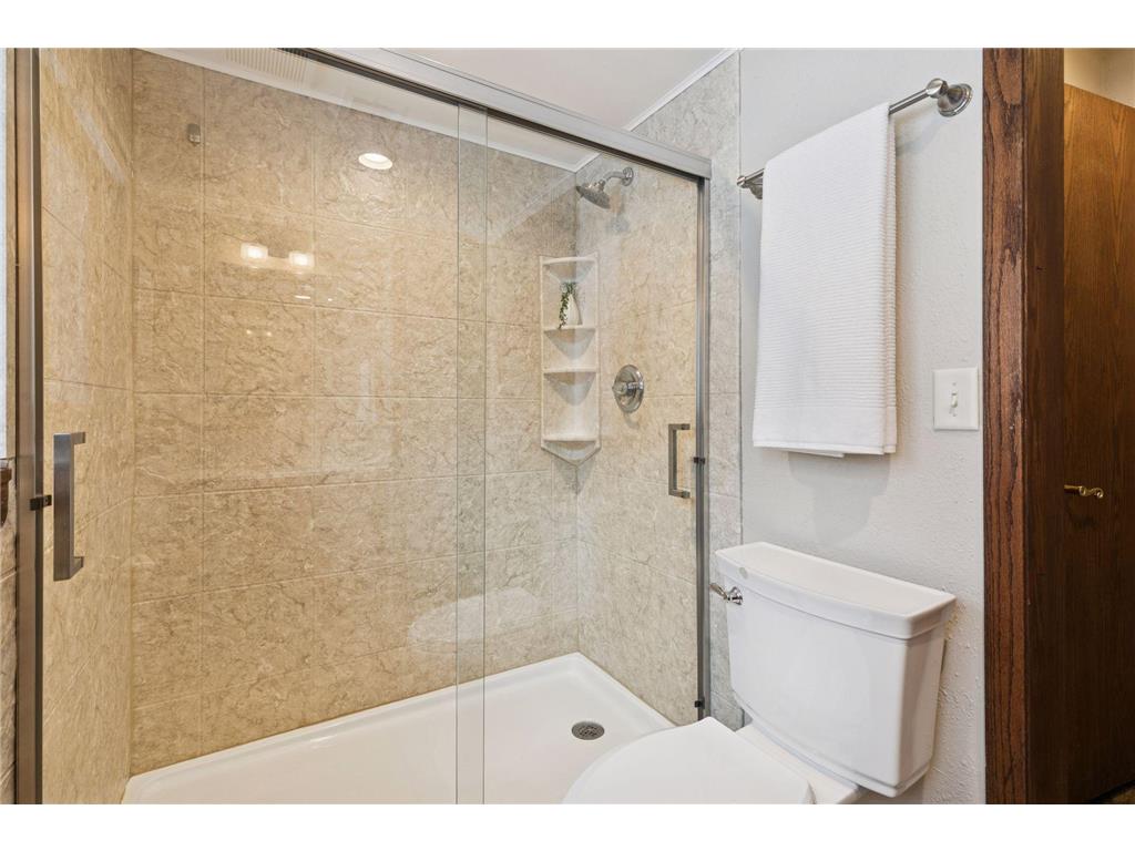 8625 Bagley Avenue Webster Twp MN 55057 - Union Lake 7015538 image38