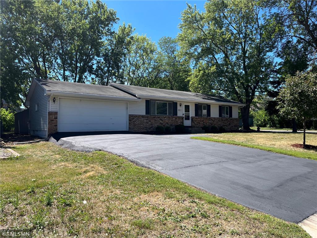 8625 Cherokee Drive N, Brooklyn Park, MN, 55428 MLS 6244398 Edina