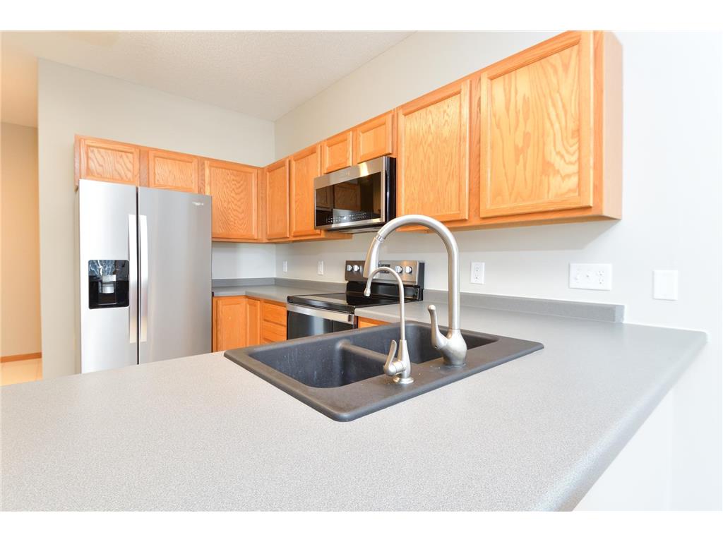 8626 Savanna Oaks Bay #A Woodbury MN 55125 7055183 image6