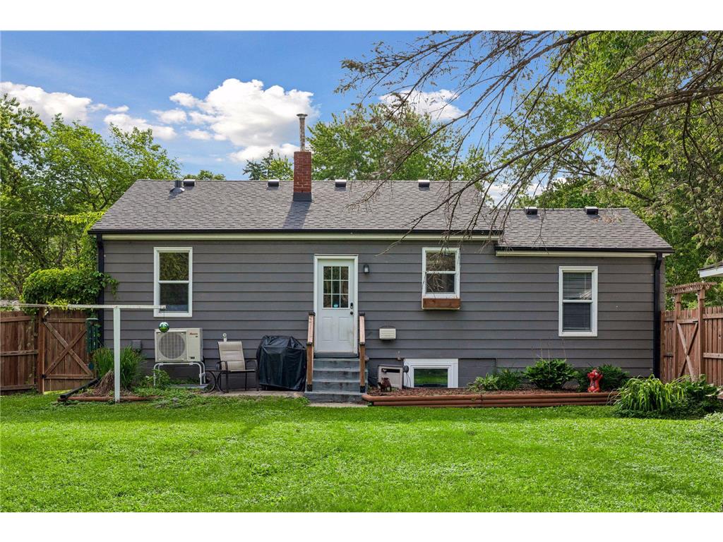 8630 Goodhue Street NE Blaine MN 55449 7082547 image33