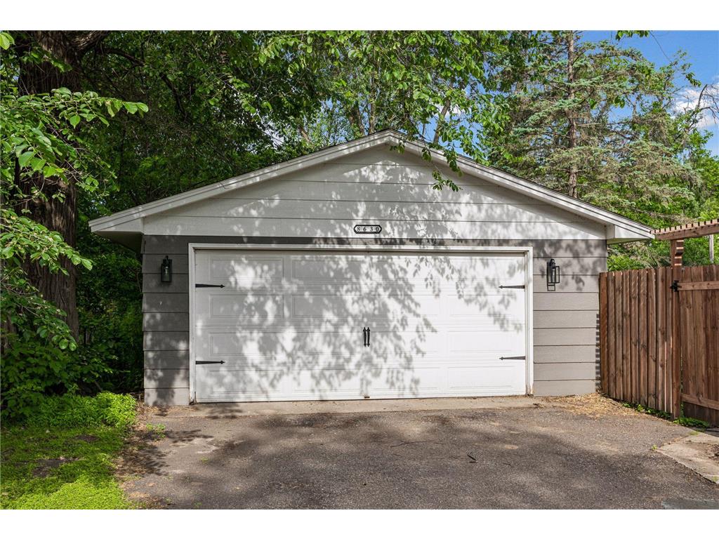 8630 Goodhue Street NE Blaine MN 55449 7082547 image34