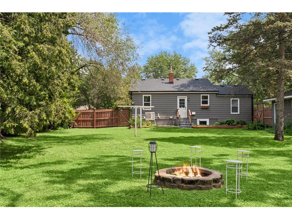 8630 Goodhue Street NE Blaine MN 55449 7082547 image36