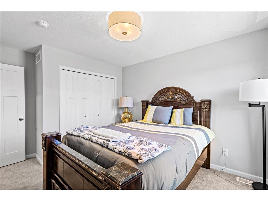8632 Kenyon Court NE #D Blaine MN 55449 7068282 image18