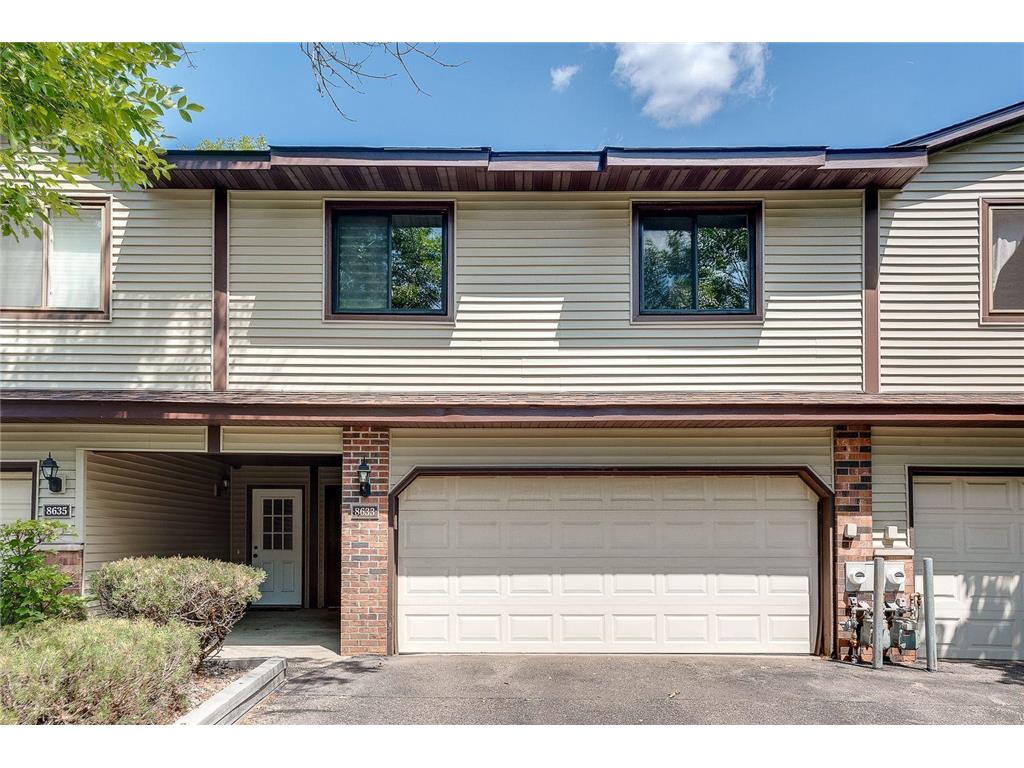 8633 Maplebrook Parkway N Brooklyn Park MN 55445 6388259 image1