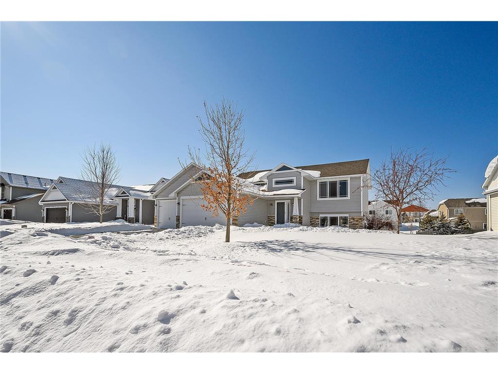 8633 Tessman Court N Brooklyn Park MN 55445 6332787 image1