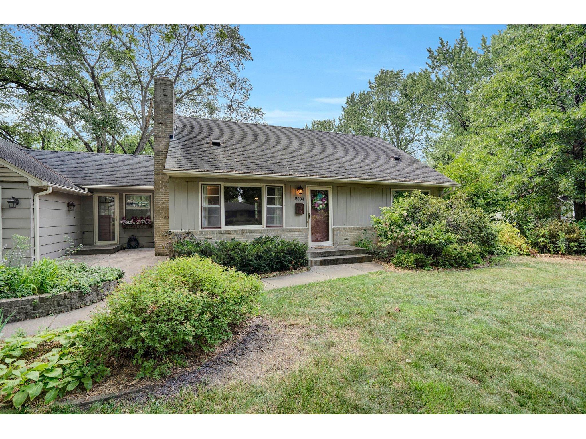 8634 Emerson Avenue S, Bloomington, MN, 55420 MLS 6027485 Edina Realty