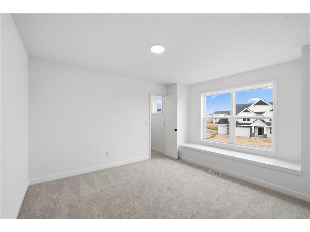 8635 183rd Street W Lakeville MN 55044 7038528 image11