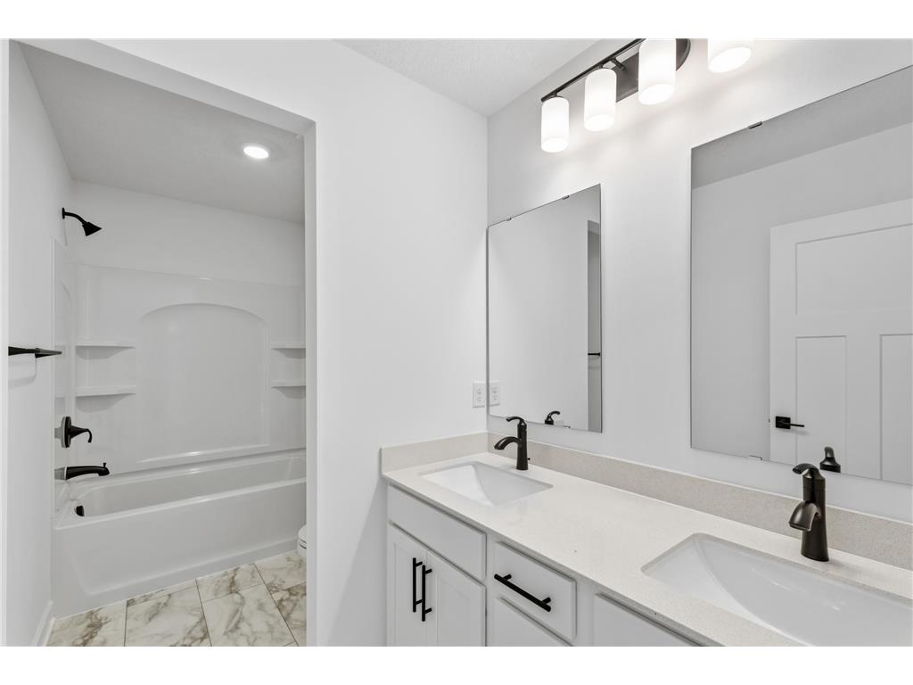 8635 183rd Street W Lakeville MN 55044 7038528 image16