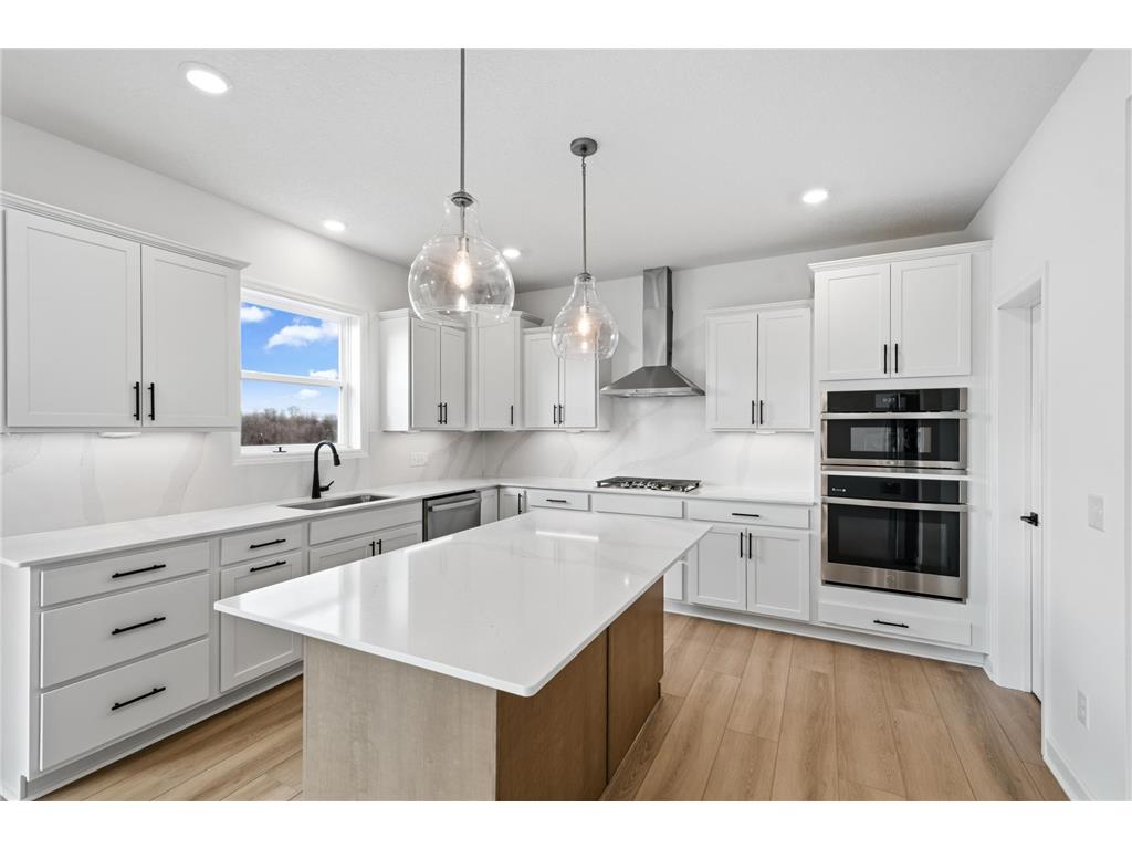 8635 183rd Street W Lakeville MN 55044 7038528 image2