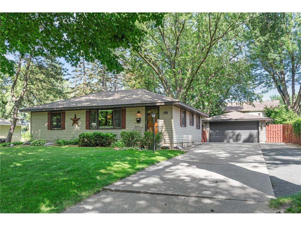 8635 Emerson Avenue S Bloomington MN 55420 6753082 image1