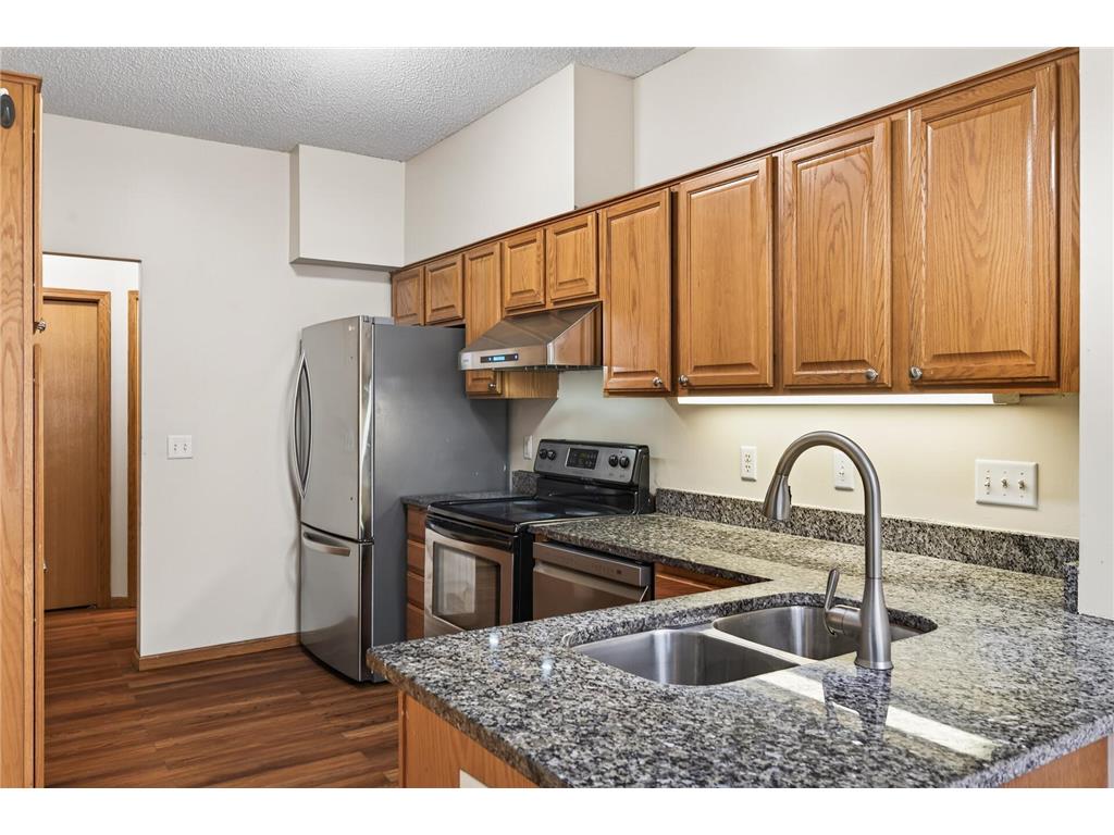 8635 Tessman Circle N Brooklyn Park MN 55445 7026333 image13