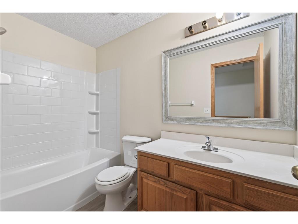 8635 Tessman Circle N Brooklyn Park MN 55445 7026333 image29