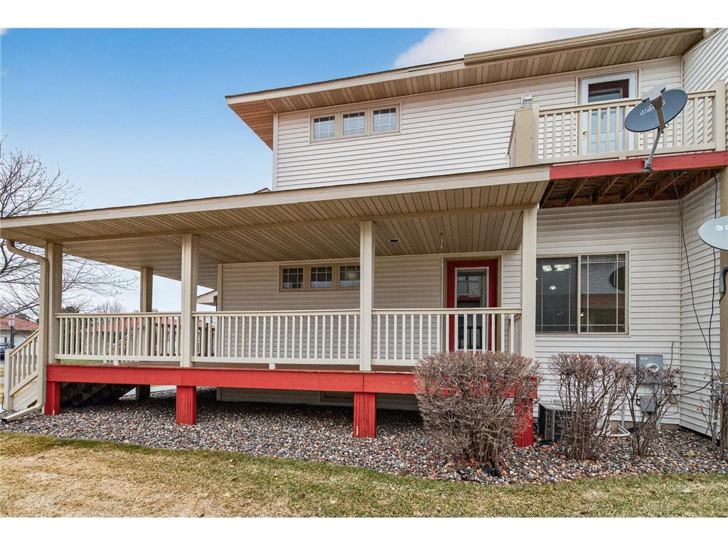 8635 Tessman Circle N Brooklyn Park MN 55445 7026333 image4