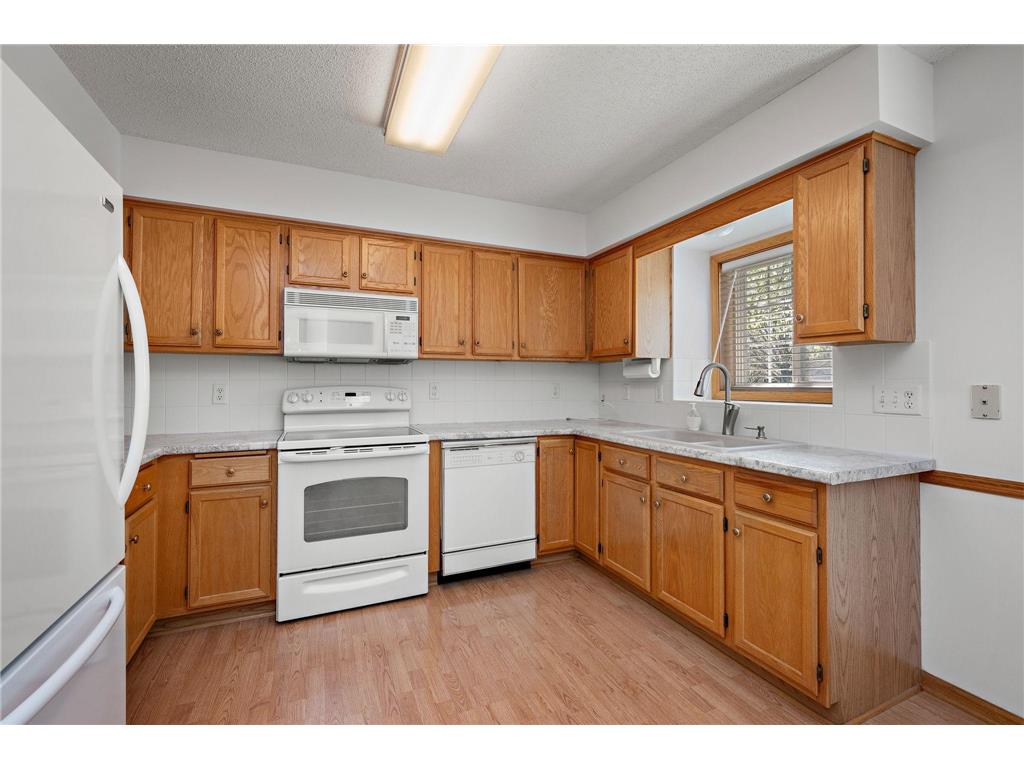 8639 Prestwick Lane N Brooklyn Park MN 55443 7061997 image8