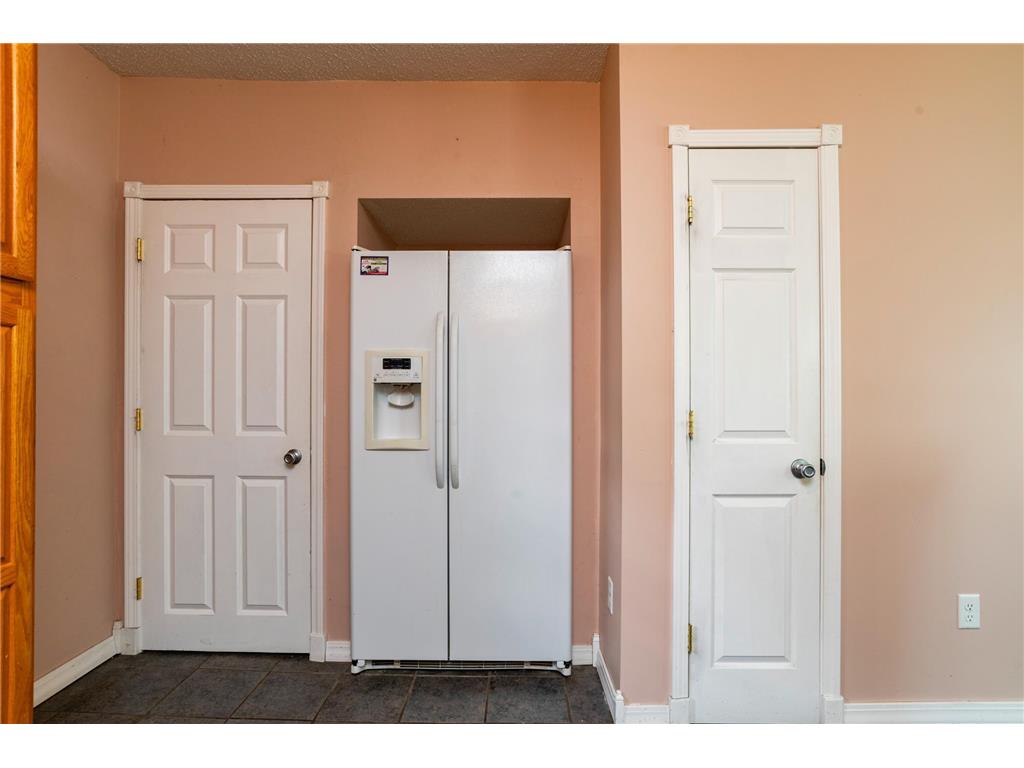 864 Lawson Avenue E Saint Paul MN 55106 6797488 image14