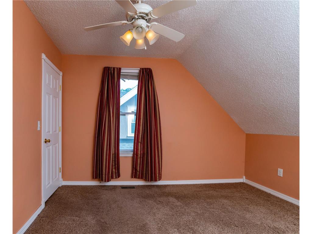 864 Lawson Avenue E Saint Paul MN 55106 6797488 image19