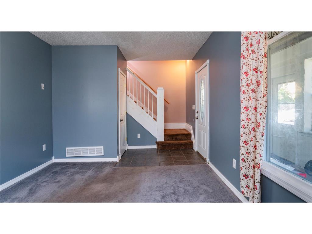 864 Lawson Avenue E Saint Paul MN 55106 6797488 image4