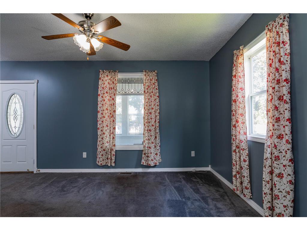 864 Lawson Avenue E Saint Paul MN 55106 6797488 image6